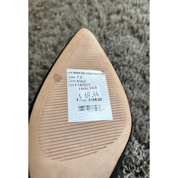 $158 ANN TAYLOR 7.5 ANKLE BOOTIE Leather Heeled SHOOTIE Pointed BLACK NEW E24 - Picture 9 of 9